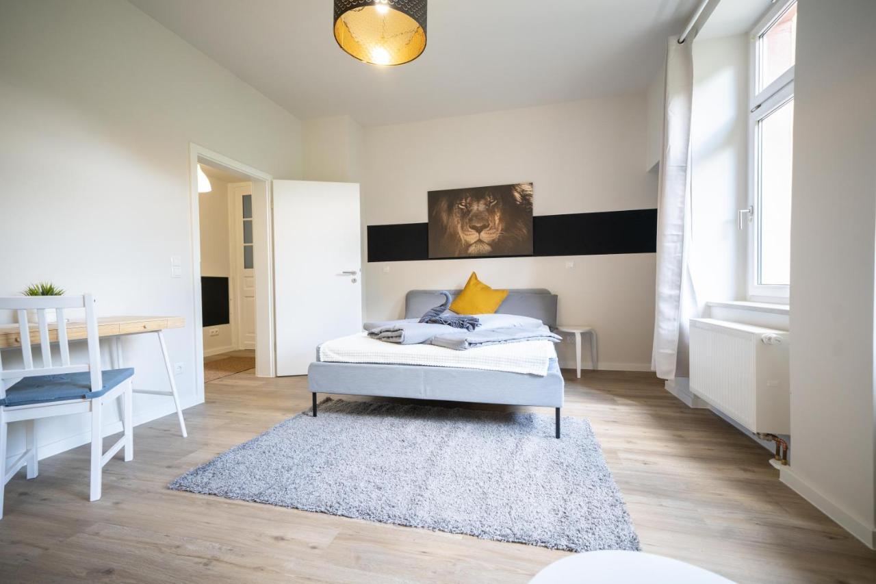 Fullhouse - Zwickau - L96 - Smarttv - Nespresso - 2 Queensize Beds Bagian luar foto