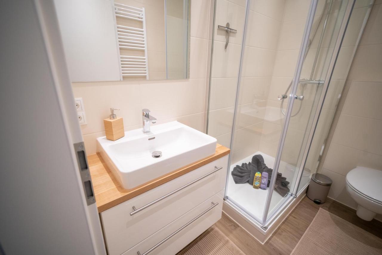 Fullhouse - Zwickau - L96 - Smarttv - Nespresso - 2 Queensize Beds Bagian luar foto